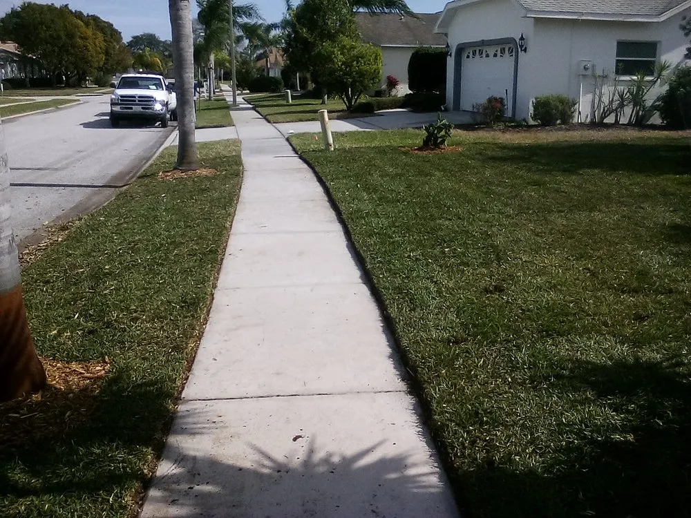 Trusted yard maintenance experts serving New Port Richey, FL - Enchanting Lawn and Landscape