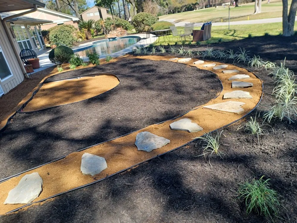 Affordable lawn care service in Houston, TX - Encinos General Tree and Landscape