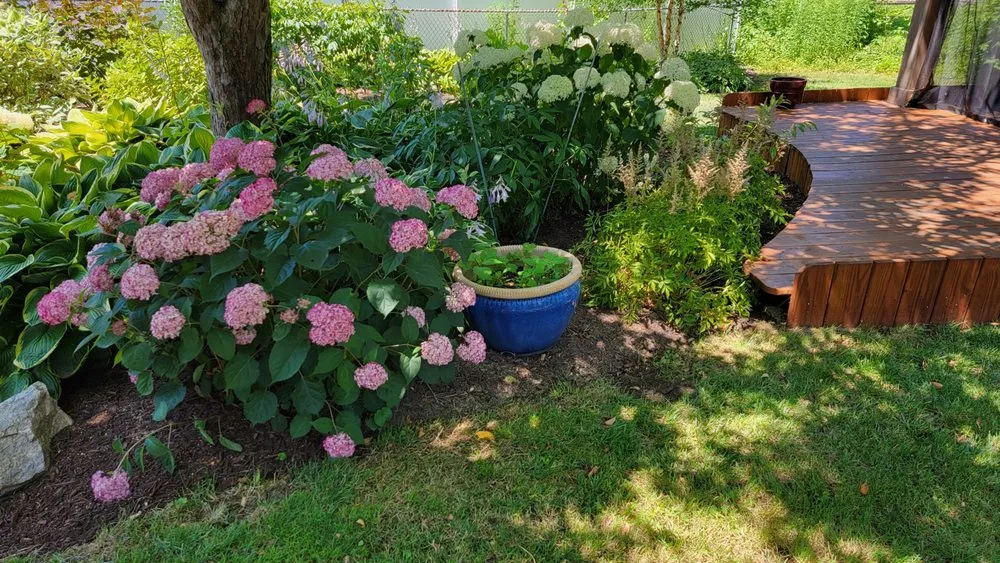 Top-rated landscape design for homes in Enfield, CT by Encore Landscaping