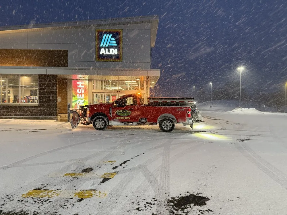 Custom landscaping services in Fenton, MI by Encore Professional Outdoor Services