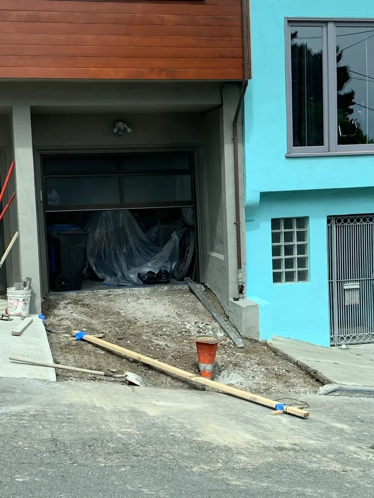 Top-rated lawn mowing service for year-round maintenance across Tracy, CA - Endeavor General Contractor