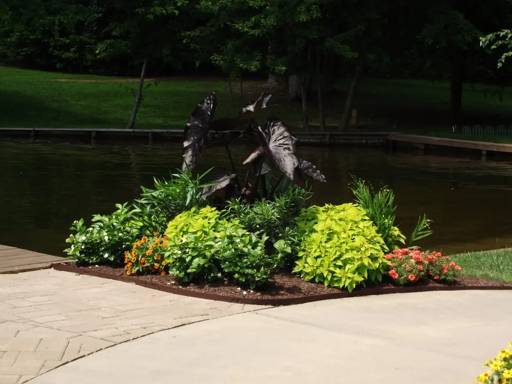 Top-rated garden landscaping in Culpeper, VA by Endless Creations Landscaping