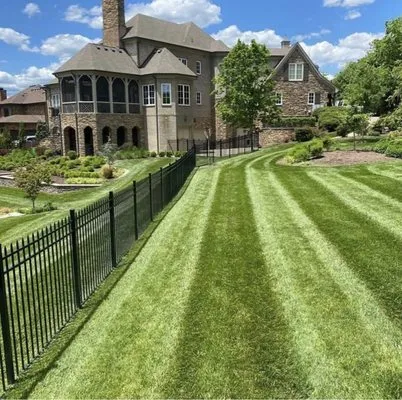 Endless Green Lawn & Landscape Logo
