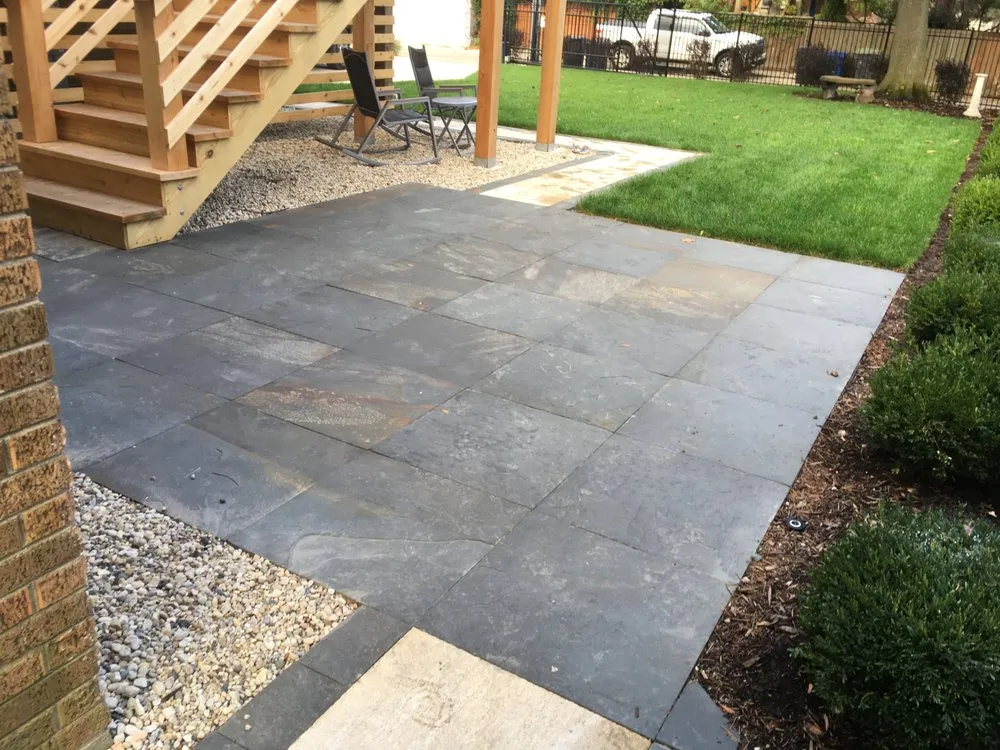 Custom lawn mowing service near you across Evanston, IL - Endless Greens