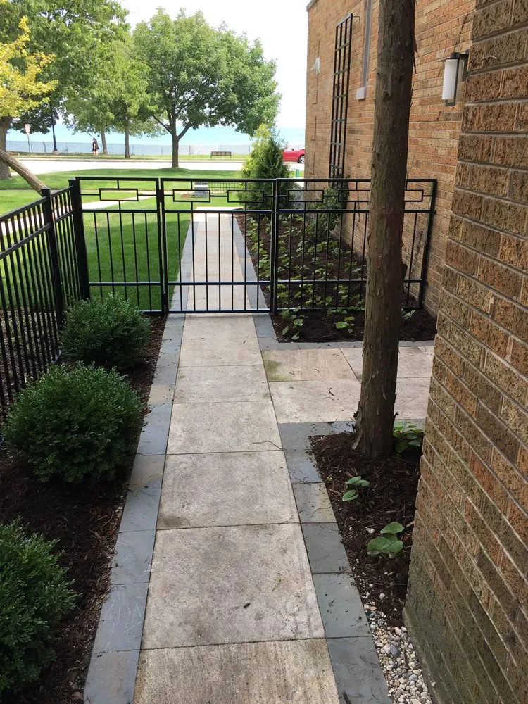 Professional landscape design in Evanston, IL - Endless Greens