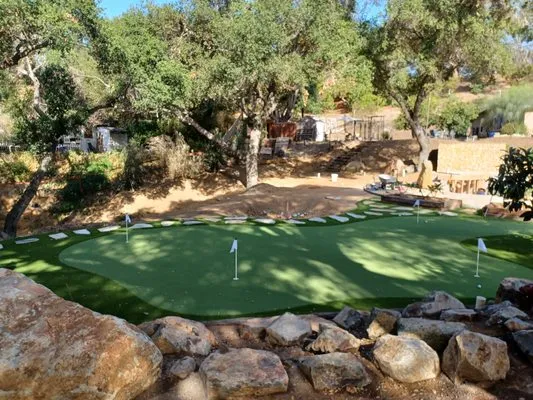 Endless Summer Hardscapes Logo