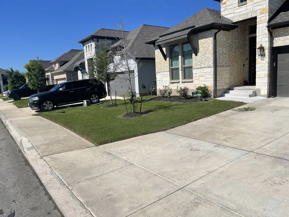 Affordable yard maintenance for year-round maintenance across San Antonio, TX - Endurance Ranch Lawn Services