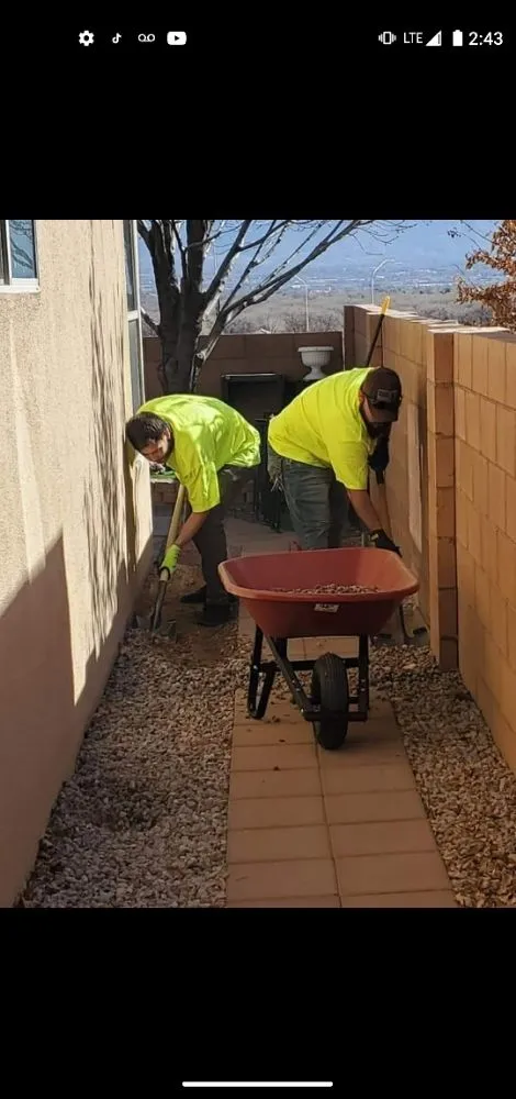 Trusted landscape installation in Las Cruces, NM by Energy 100