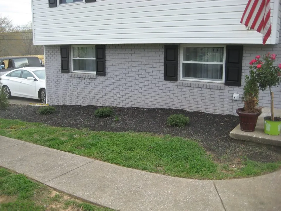 Custom garden landscaping in Knoxville, TN - Energy Solutions Landscaping