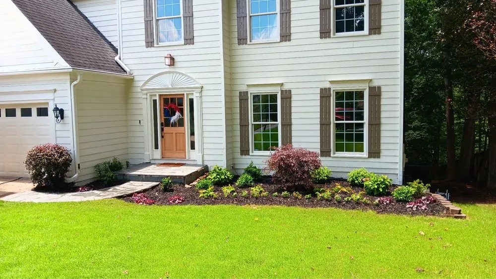 Professional lawn care service in Cumming, GA - Engle Solutions