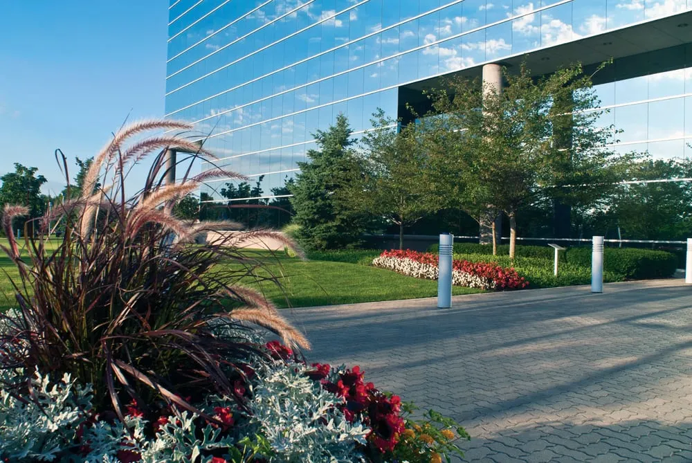 Custom yard maintenance in Carmel, IN - Engledow Group