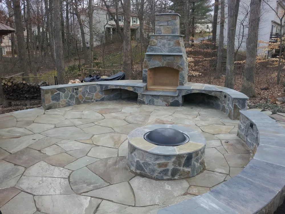 Custom outdoor landscaping experts serving Manassas, VA - English Country Gardens