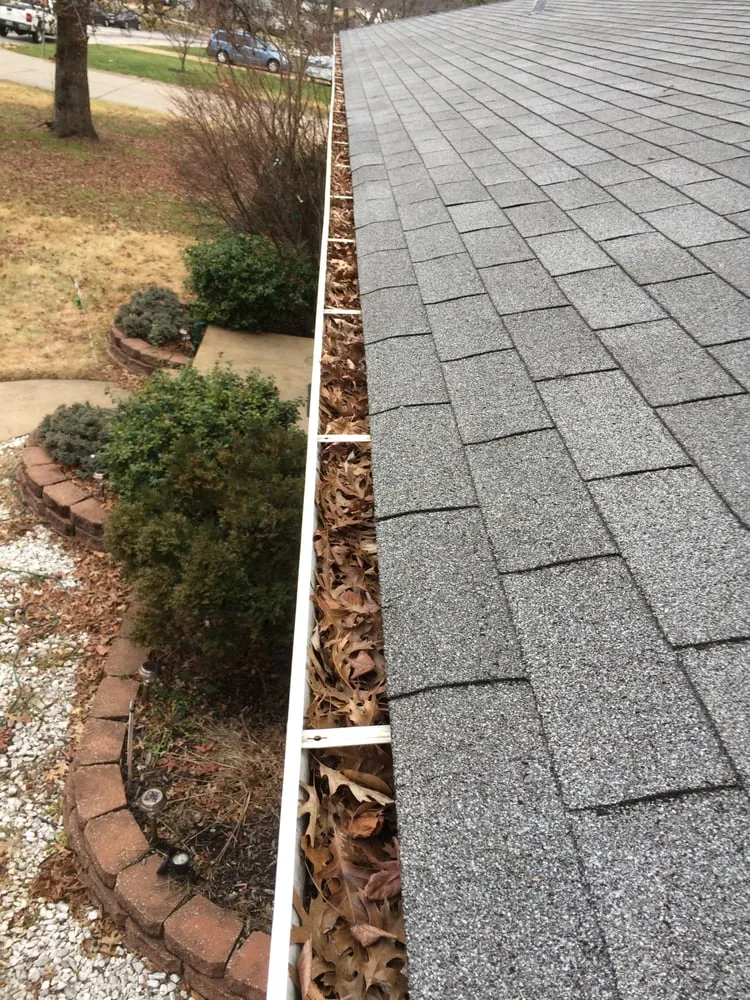 Reliable garden landscaping for residential properties in Saint Louis, MO by Enhance Home and Lawn