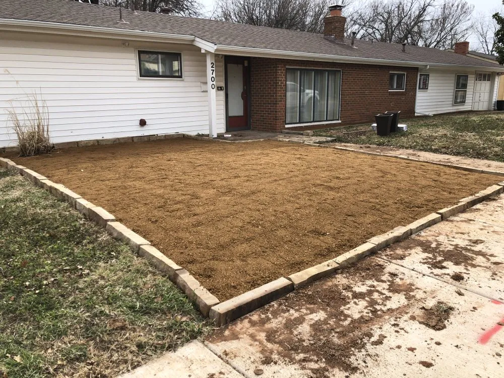 Expert garden landscaping in Oklahoma City, OK by Enhanced Landscape