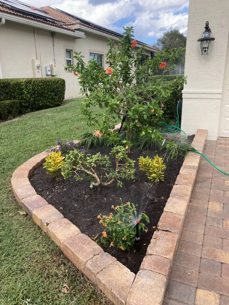 Professional yard cleanup service for beautiful yards across Port St Lucie, FL - Enhanced Landscapes