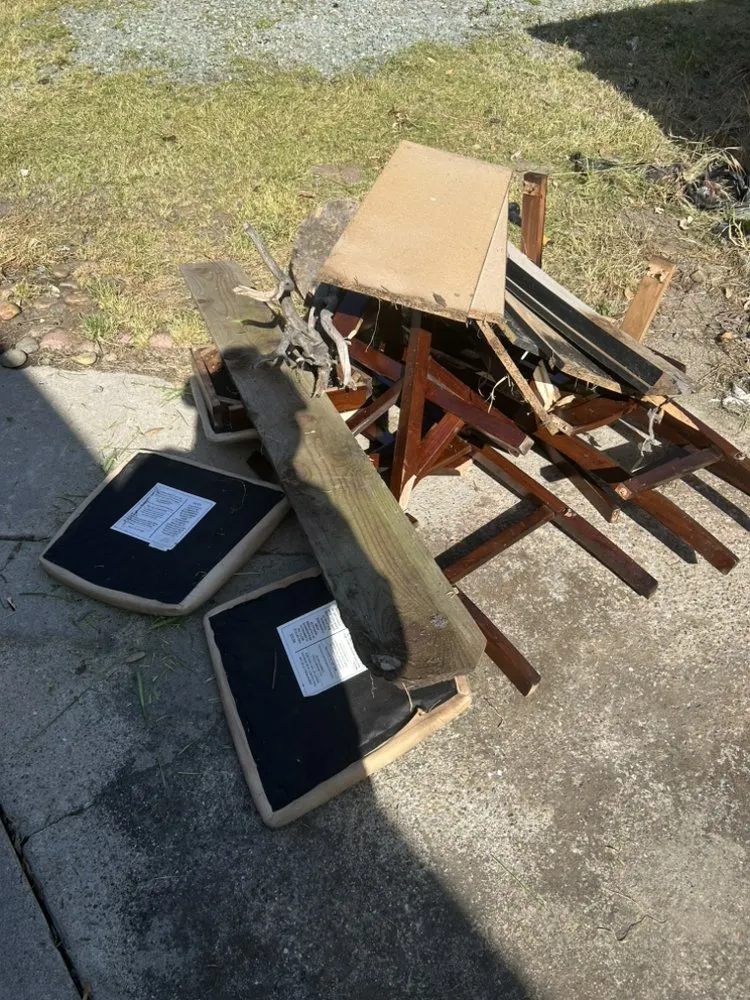 Professional lawn mowing service in Stockton, CA - Enj Junk Hauling & Landscaping