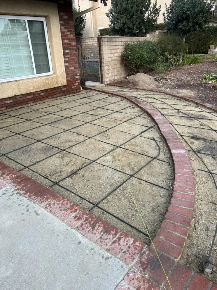 Professional residential landscaping experts serving Los Angeles, CA - Enkijab Landscape