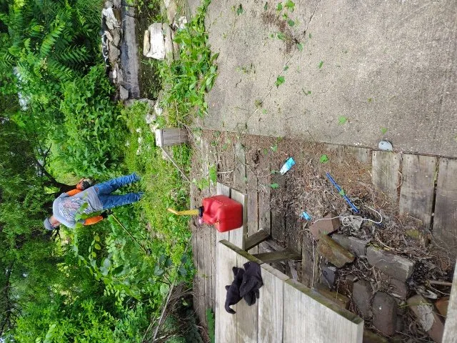 Top-rated garden landscaping for year-round maintenance in Quincy, IL by Enoch Lawn's and Snow Removal