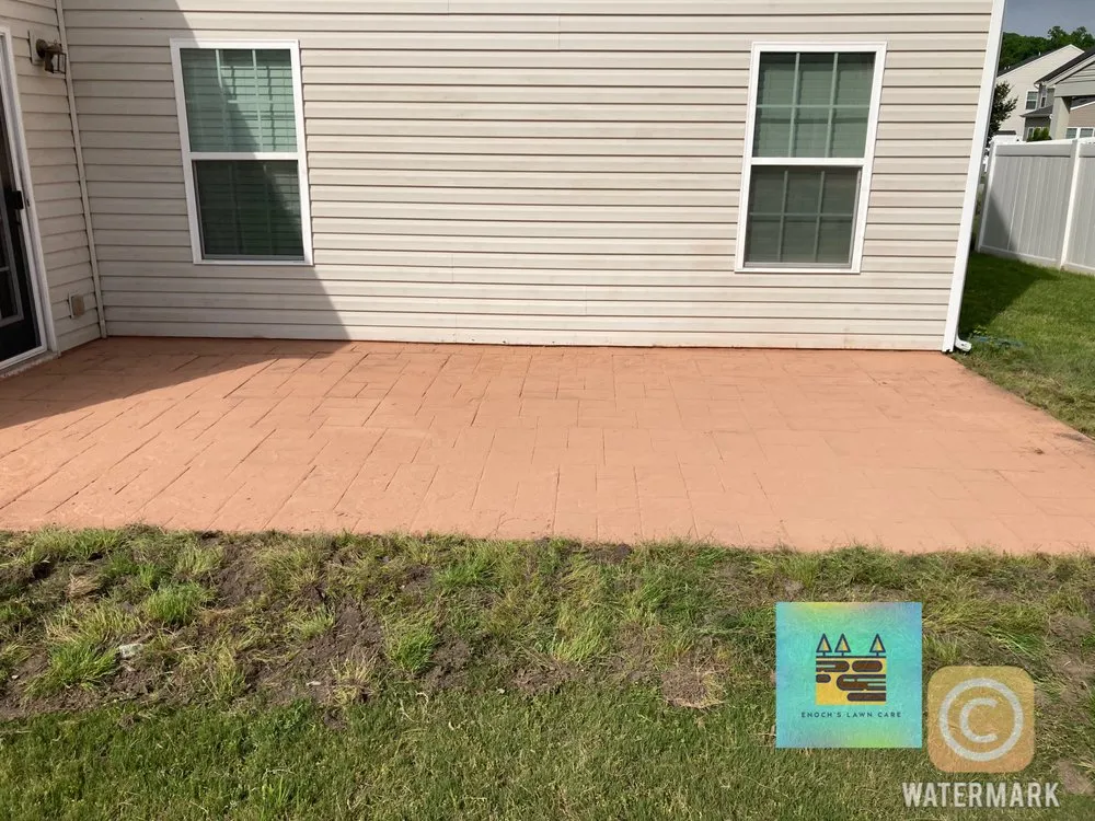 Local landscape design in Suffolk, VA by Enochs Lawncare Trees Concrete and Home Renovation Contractors