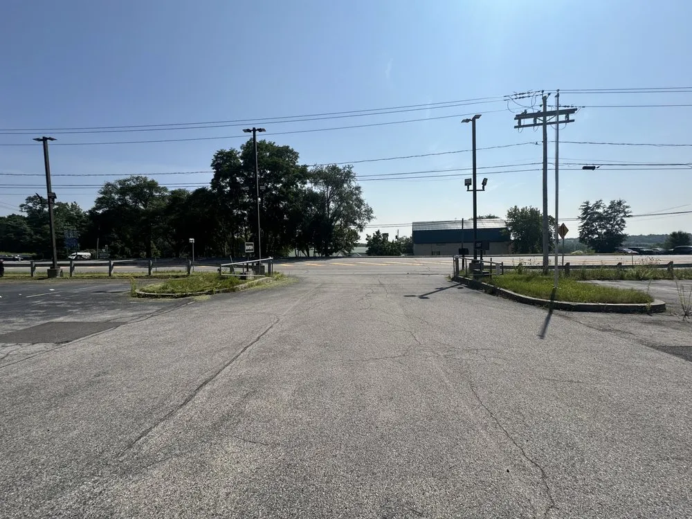 Professional outdoor landscaping in Rochester, NY - Enright’s Property services