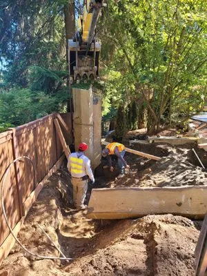 Enrique Landscape Logo