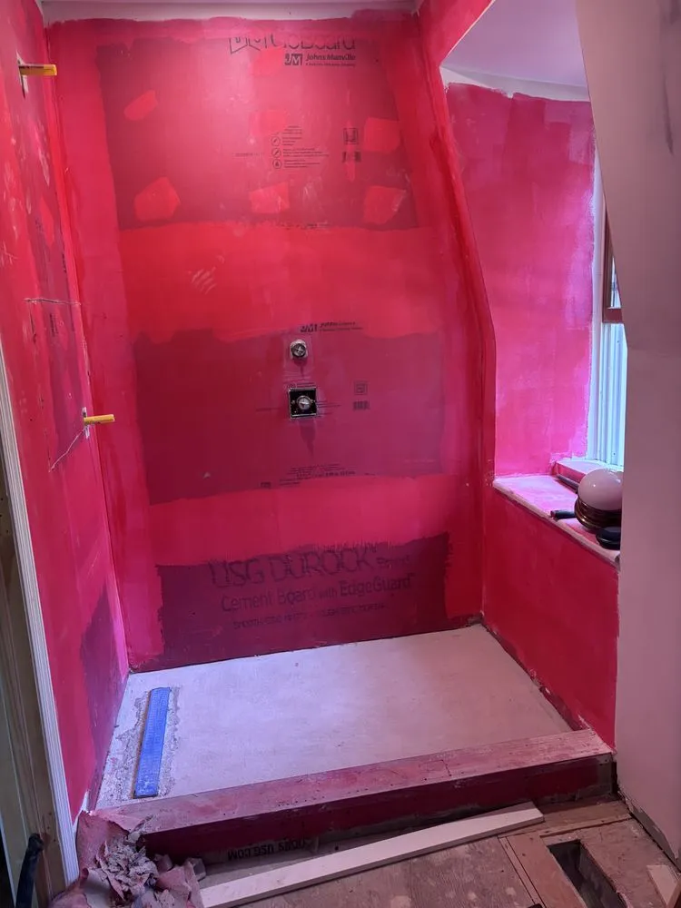 Reliable garden landscaping in Kingston, NY by Enrique Martinez