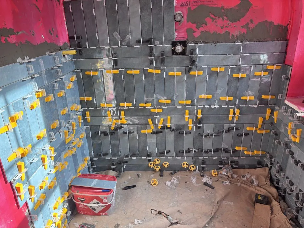 Local yard cleanup service in Kingston, NY by Enrique Martinez