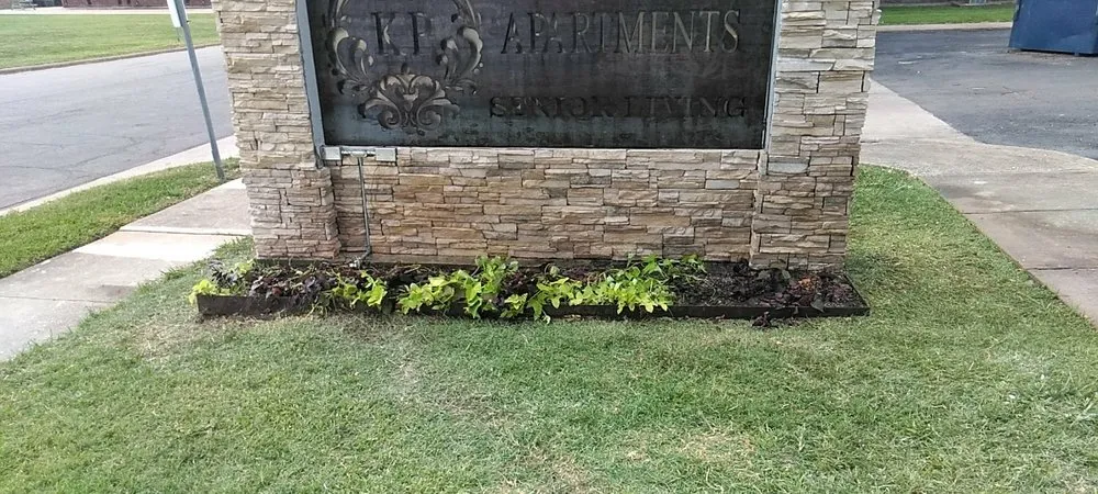 Affordable outdoor landscaping for year-round maintenance across Corsicana, TX - Enriquez Landscape
