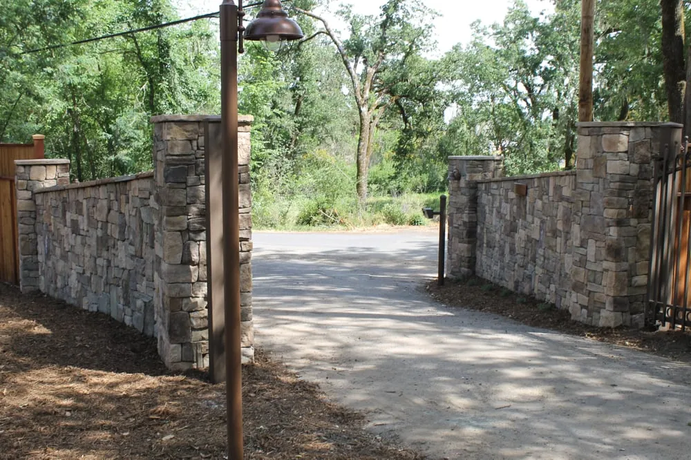 Expert landscaping services in Petaluma, CA - Enriquez Landscaping & Maintenance