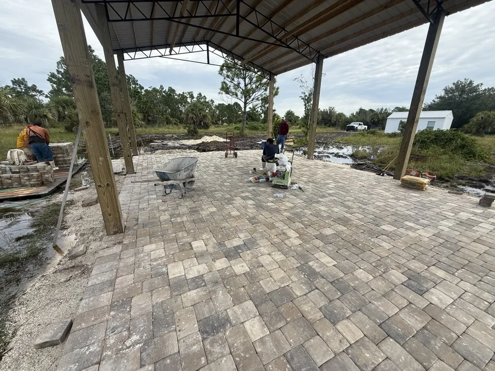Top-rated garden landscaping for beautiful yards in North Port, FL by ENS Ed and Sons Brick Pavers and Landscaping