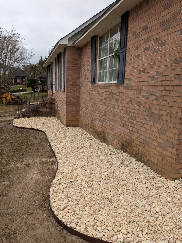 Local yard cleanup service experts serving Jay, FL - Ensley Landscaping