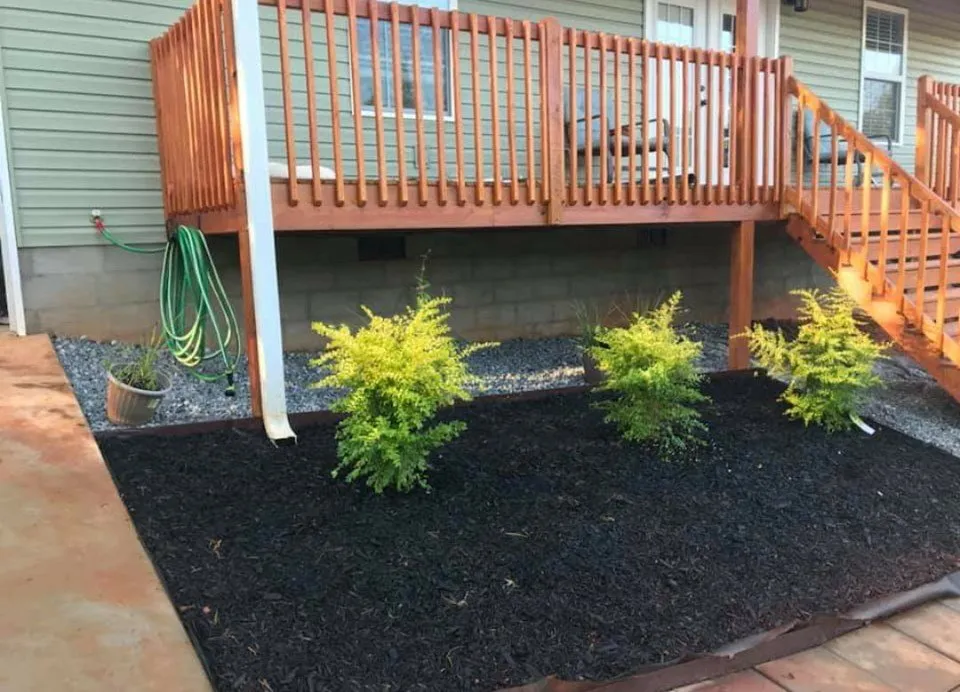 Expert residential landscaping for beautiful yards across Liberty, SC - Enviro Mulch