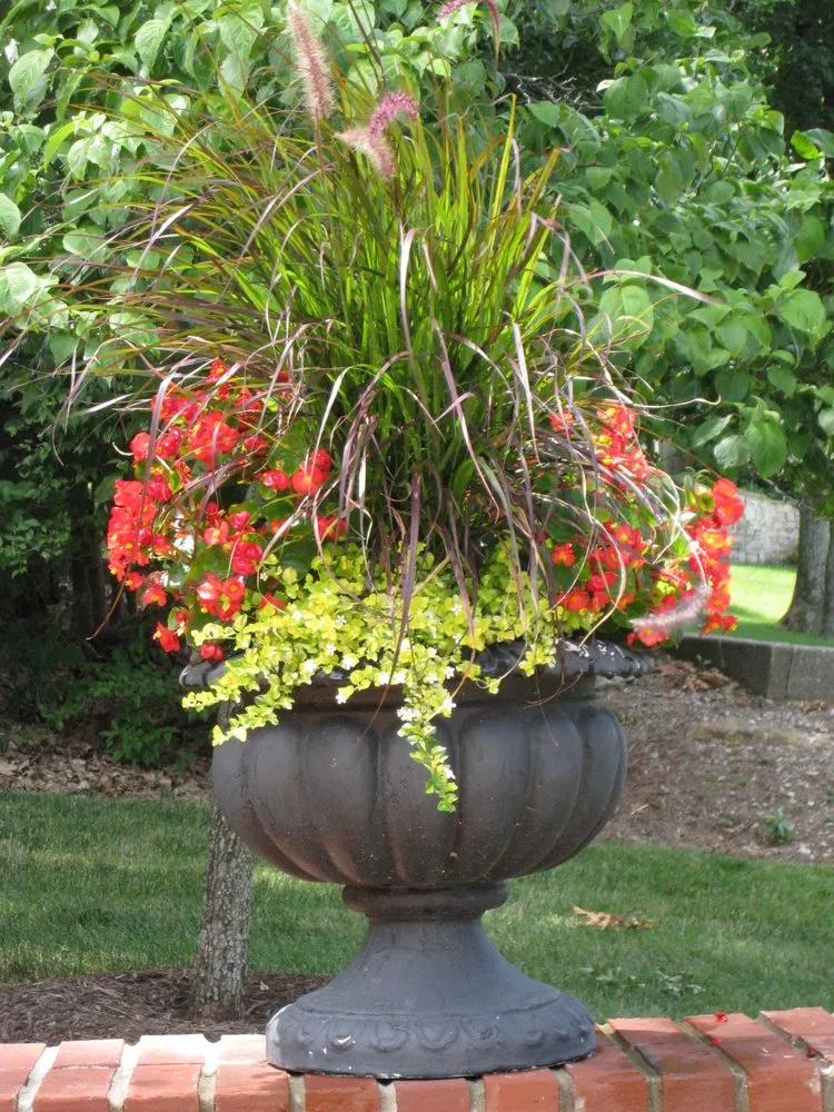 Expert garden landscaping experts serving Nashville, TN - Enviro-Scapes Landscaping