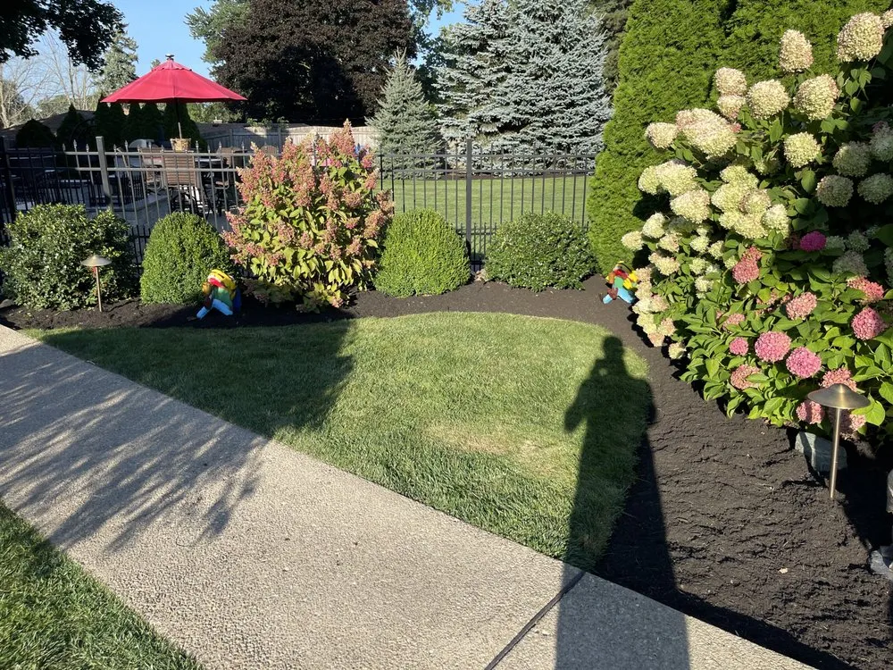 Custom landscaping services in Pendleton, NY - Enviroedge