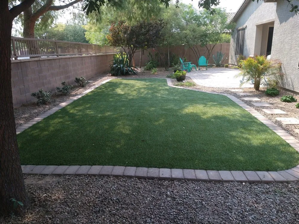 Expert outdoor landscaping for beautiful yards in Englewood, CO by Envirolawn