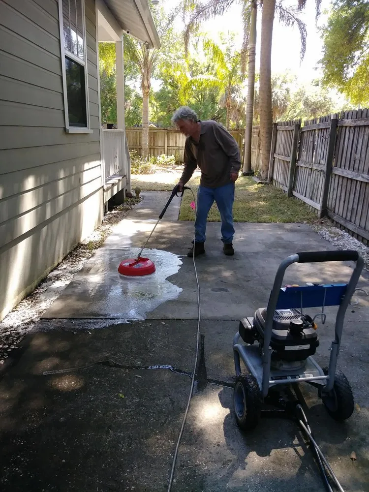 Affordable garden landscaping experts serving Tampa, FL - Enviromo Irrigation and Sprinkler Repair
