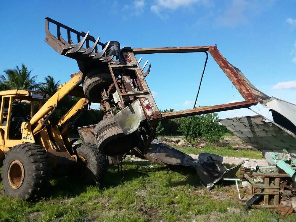 Custom lawn care service in West Palm Beach, FL - Environmental Care Resources