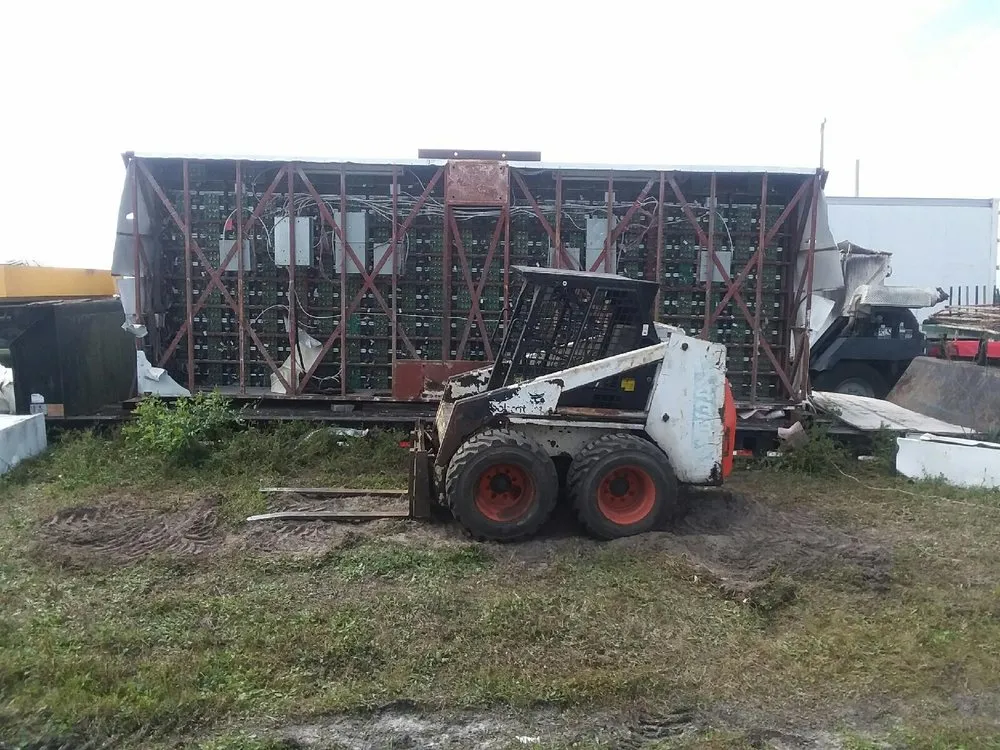 Custom lawn mowing service in West Palm Beach, FL - Environmental Care Resources