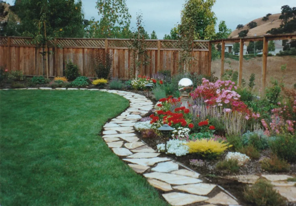 Local landscape design in Walnut Creek, CA by Environmental Concepts