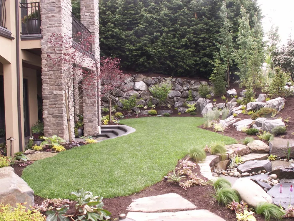 Trusted lawn care service experts serving Kirkland, WA - Environmental Construction