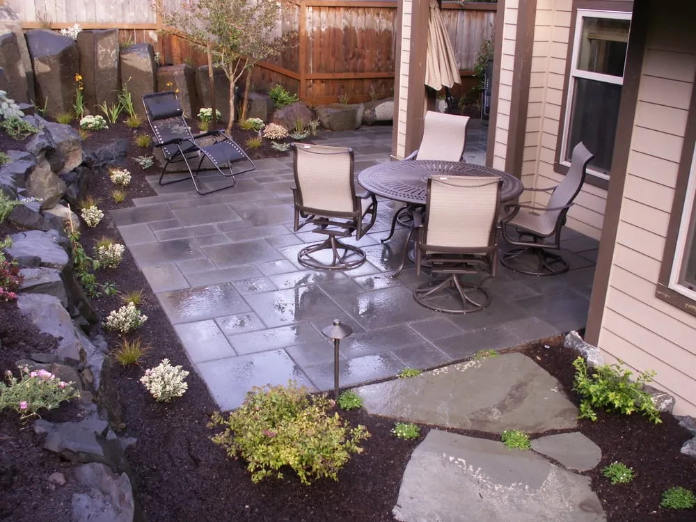 Affordable residential landscaping experts serving Kirkland, WA - Environmental Construction