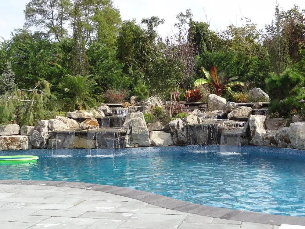 Professional garden landscaping experts serving Wantagh, NY - Environmental Landscaping & Design