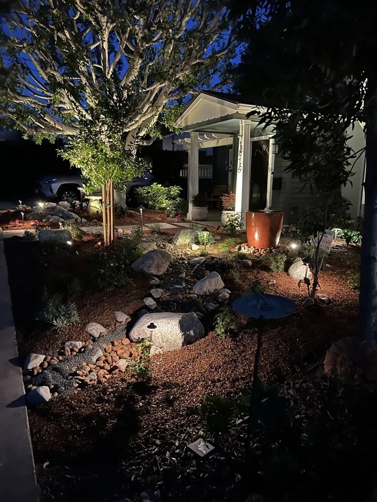 Custom lawn mowing service for residential properties across Torrance, CA - Enviroscape LA