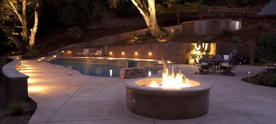 Professional yard maintenance experts serving Aliso Viejo, CA - Enviroscape Landscape Construction