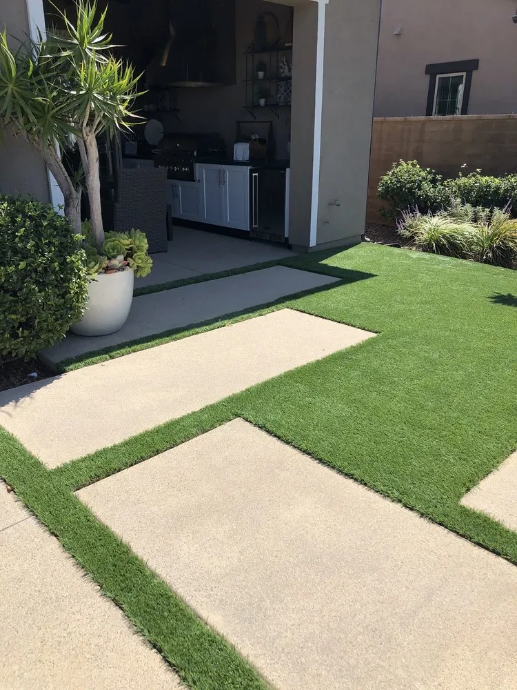 Local landscape installation for beautiful yards in Aliso Viejo, CA by Enviroscape Landscape Construction