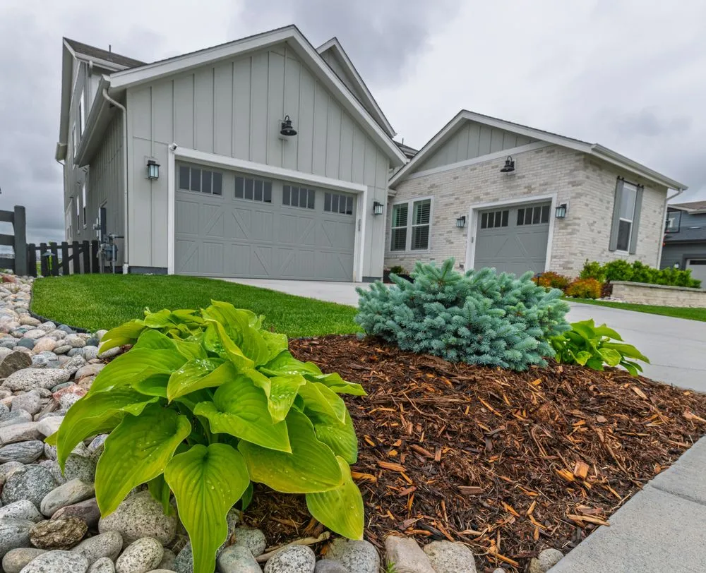 Professional outdoor landscaping in Arvada, CO - Enviroscapes
