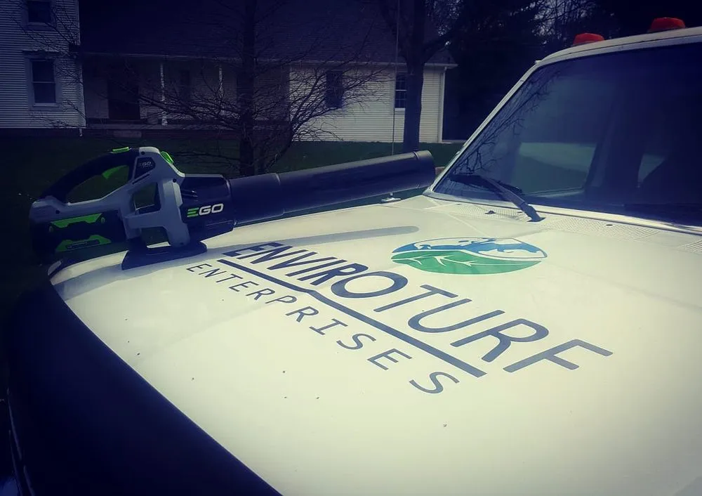 Trusted yard cleanup service in Leonard, MI - EnviroTurf