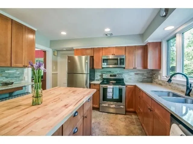 Trusted landscaping services experts serving Minneapolis, MN - Envision Construction Remodeling and Landscaping