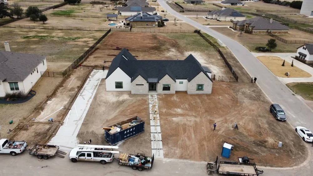 Affordable lawn mowing service experts serving Cedar Park, TX - Envision Designs