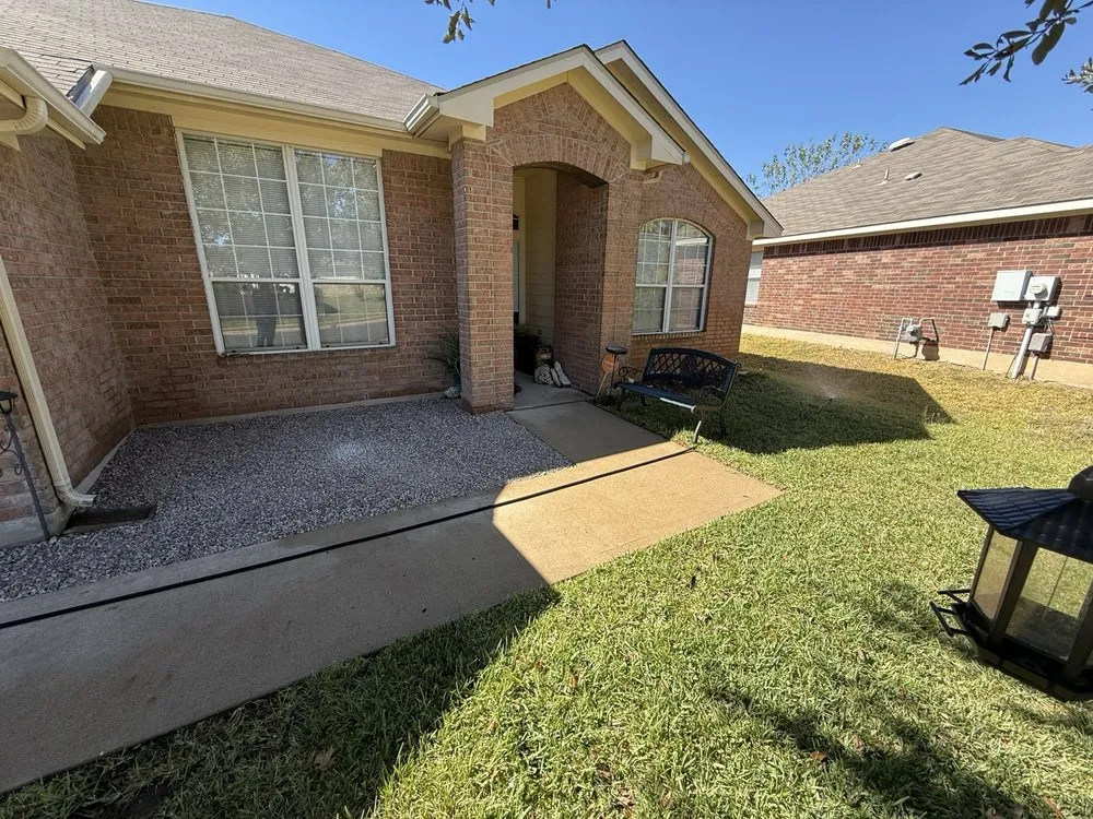 Affordable residential landscaping for homes in Round Rock, TX by Envision Landscapes & Tree Service